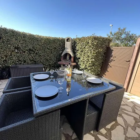 Casa vacanze Pavillon Avec Terrasse Pour 4 Personnes - Fr-1-701-41 *